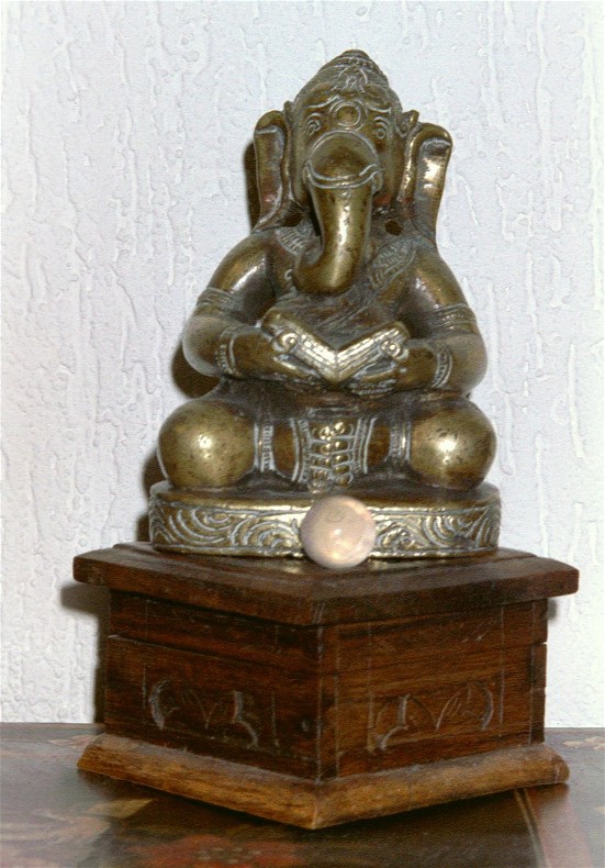 Ganeha reading the Mahabaratha